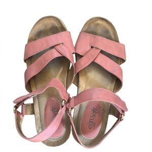 Eurosoft Pink Lynelle Sandals‎ Size 9.5